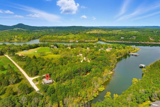 19 Nellie Lane, Lampe, MO 65681