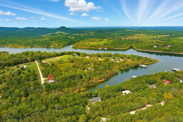 19 Nellie Lane, Lampe, MO 65681