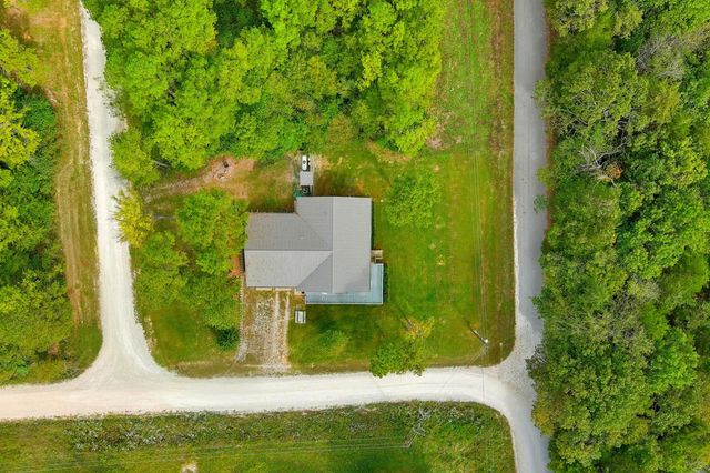 19 Nellie Lane, Lampe, MO 65681