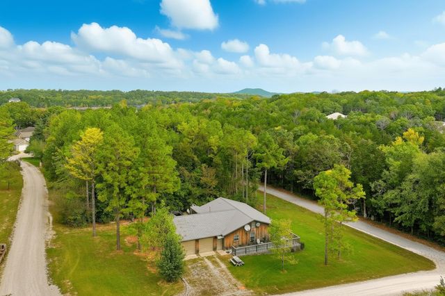 19 Nellie Lane, Lampe, MO 65681