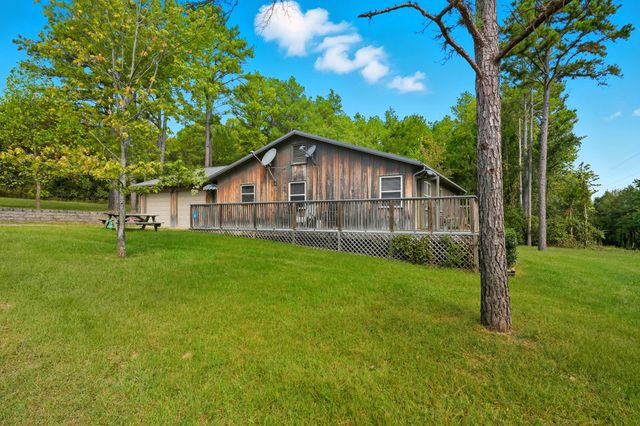 19 Nellie Lane, Lampe, MO 65681