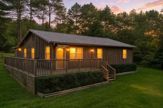 19 Nellie Lane, Lampe, MO 65681