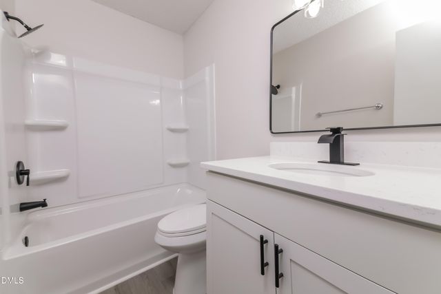 6 Fircrest Court, Durham, NC 27703