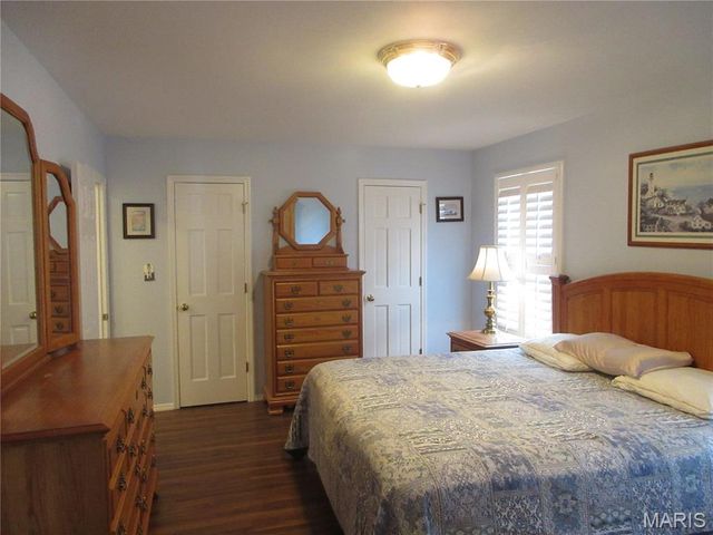 3122 Piney Pointe Drive, Unincorporated, MO 63129