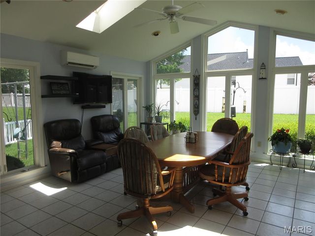 3122 Piney Pointe Drive, Unincorporated, MO 63129