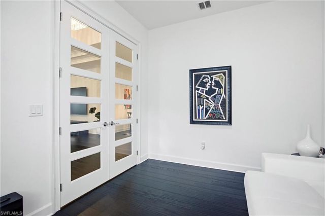 7157 Dominica DR, Naples, FL 34113