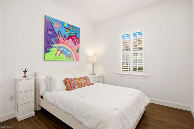 7157 Dominica DR, Naples, FL 34113