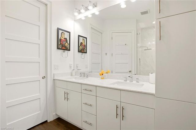 7157 Dominica DR, Naples, FL 34113