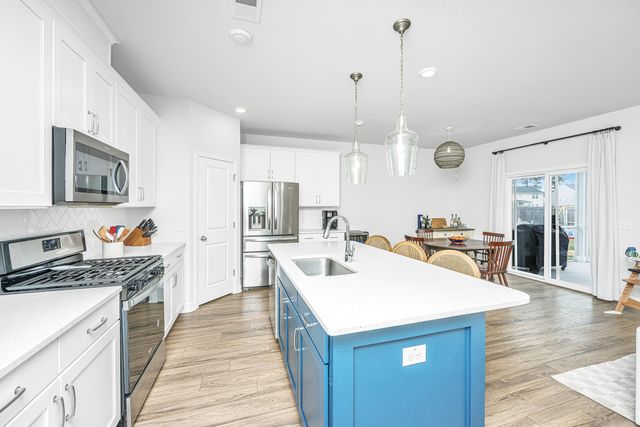 412 Carrara Drive, Summerville, SC 29486