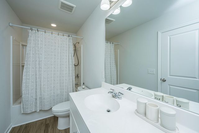 412 Carrara Drive, Summerville, SC 29486