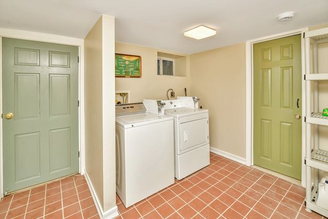 88 Pearl St 1, Somerville, MA 02145