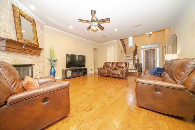 7913 Forest View Court, North Richland Hills, TX 76182