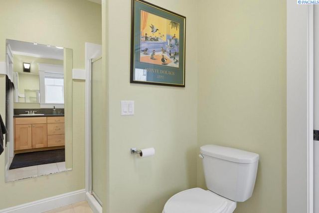 1027 SW Ryan Ct, Pullman, WA 99163