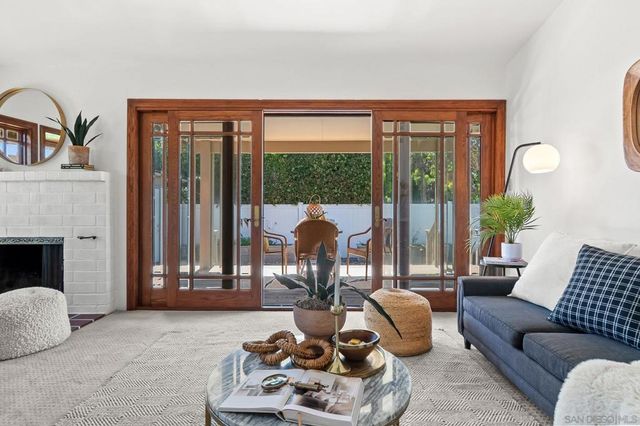 2605 Tonto Way, San Diego, CA 92117