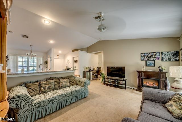 2807 51st ST W, Lehigh Acres, FL 33971