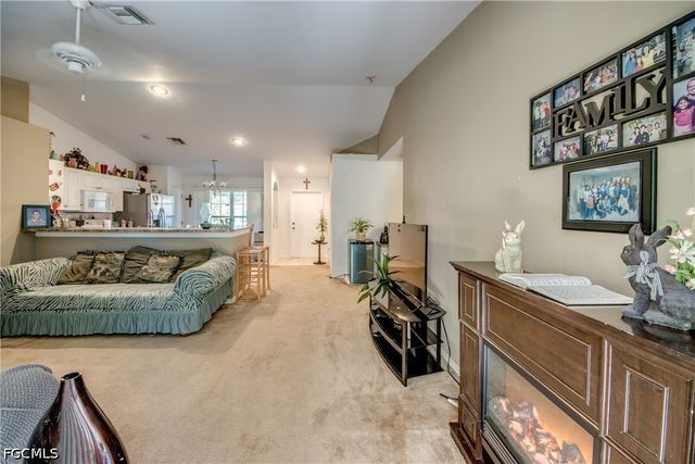 2807 51st ST W, Lehigh Acres, FL 33971