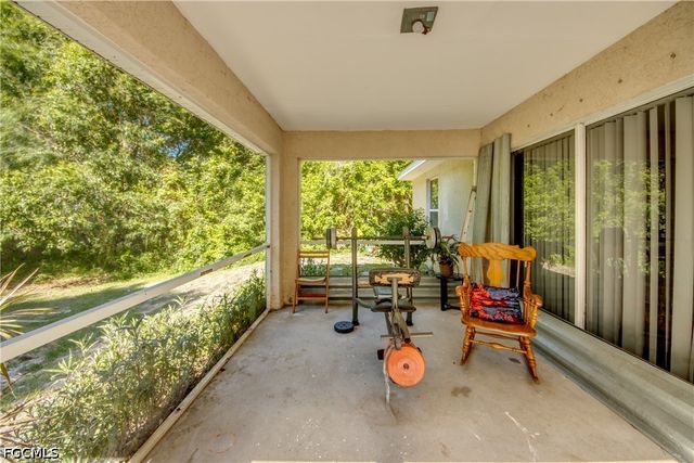 2807 51st ST W, Lehigh Acres, FL 33971