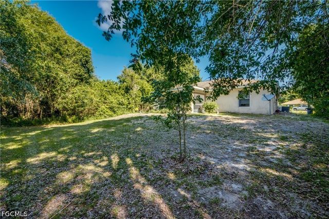 2807 51st ST W, Lehigh Acres, FL 33971