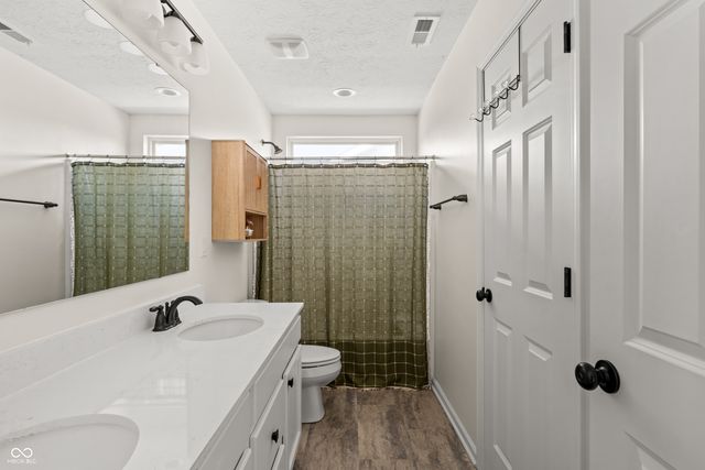 19138 Horsewood Drive, Westfield, IN 46062