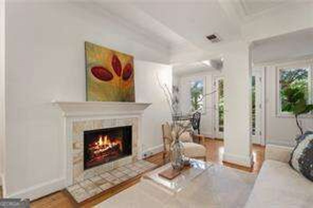 2840 Peachtree Road NW 411, Atlanta, GA 30305 — photo 4