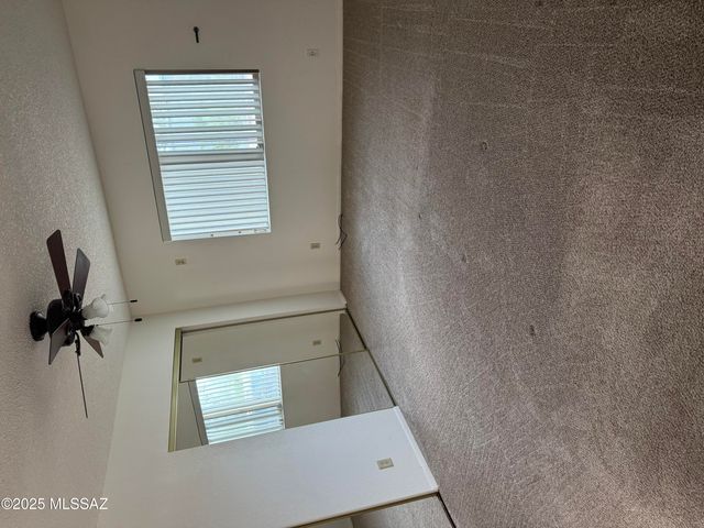 1752 S Ave Sosegado, Tucson, AZ 85710