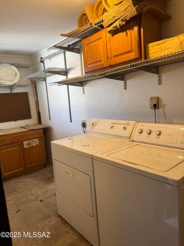 1752 S Ave Sosegado, Tucson, AZ 85710