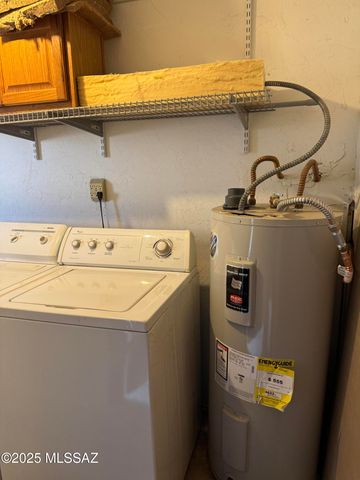 1752 S Ave Sosegado, Tucson, AZ 85710