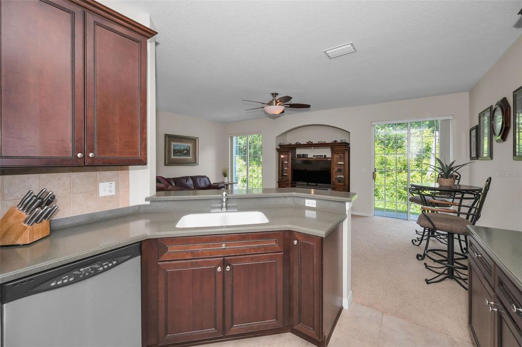 Image 27 of property listing at 8525 SHALLOW CREEK, New Port Richey, FL 34653
