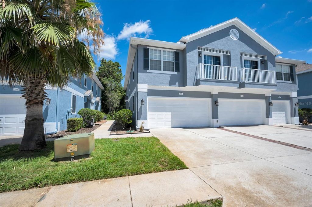Image 7 of property listing at 8525 SHALLOW CREEK, New Port Richey, FL 34653