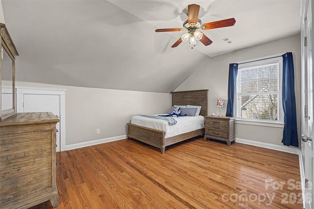 1044 Hunters Run Drive, Tega Cay, SC 29708