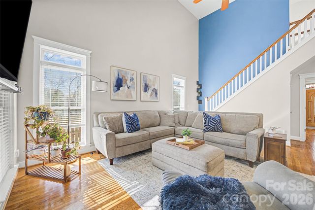 1044 Hunters Run Drive, Tega Cay, SC 29708