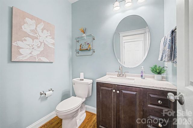 1044 Hunters Run Drive, Tega Cay, SC 29708