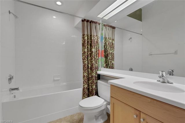 8524 Via Lungomare CIR 202, Estero, FL 33928