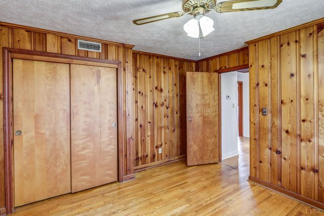 140 Moorman Drive, Madison Heights, VA 24572