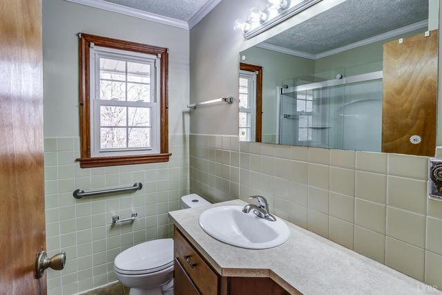 140 Moorman Drive, Madison Heights, VA 24572