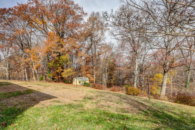 140 Moorman Drive, Madison Heights, VA 24572