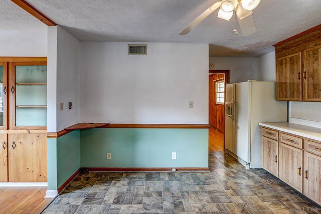 140 Moorman Drive, Madison Heights, VA 24572