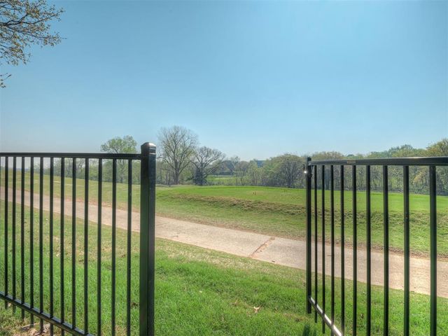 3048 Garden Vista, Edmond, OK 73034