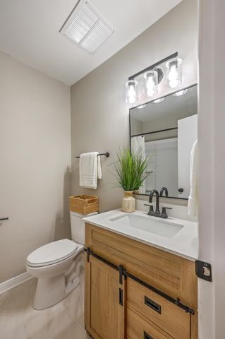 8004 Malden Avenue, North Charleston, SC 29420