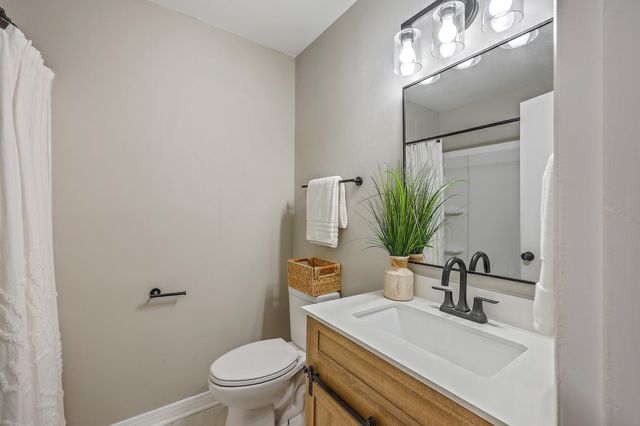 8004 Malden Avenue, North Charleston, SC 29420