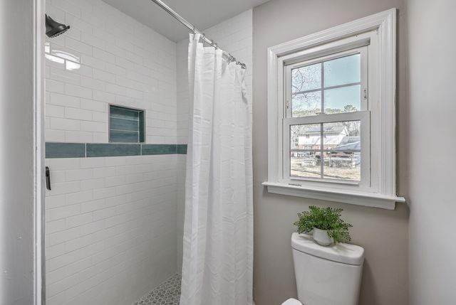 8004 Malden Avenue, North Charleston, SC 29420