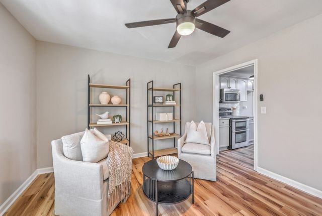 8004 Malden Avenue, North Charleston, SC 29420