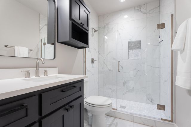 56090 E 271 Road Unit B, Monkey Island, OK 74331