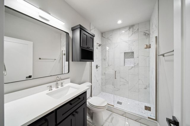 56090 E 271 Road Unit B, Monkey Island, OK 74331