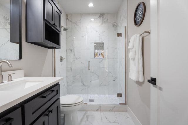 56090 E 271 Road Unit B, Monkey Island, OK 74331
