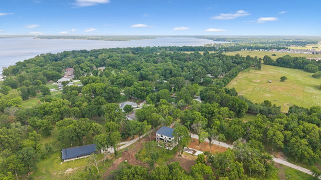56090 E 271 Road Unit B, Monkey Island, OK 74331