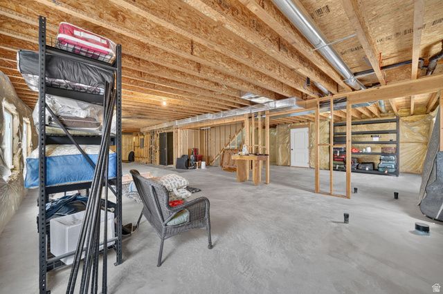 11372 S VIA ARBOLES CT, South Jordan, UT 84095
