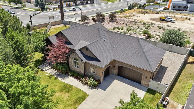 11372 S VIA ARBOLES CT, South Jordan, UT 84095