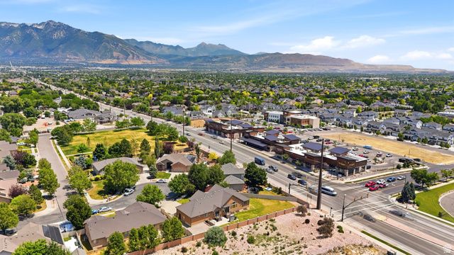 11372 S VIA ARBOLES CT, South Jordan, UT 84095