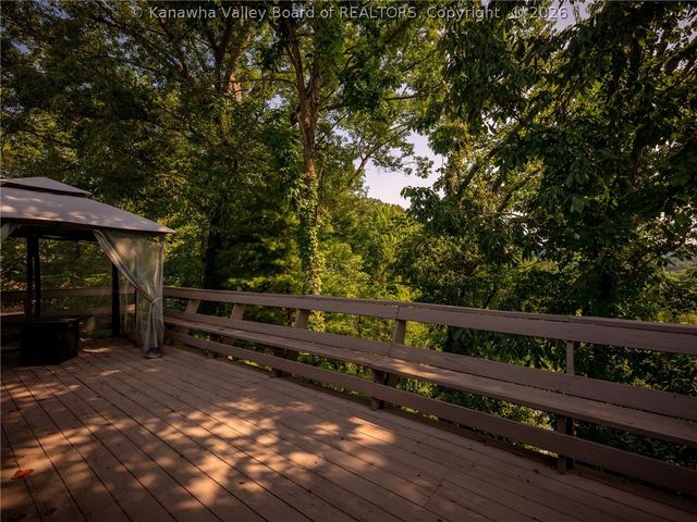 1614 Janet Place, South Charleston, WV 25303